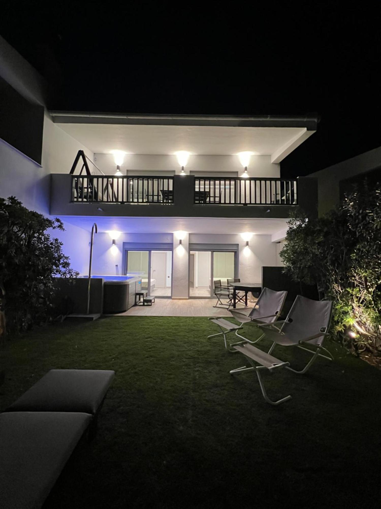 Sounio - Waterfront Luxury Spa Villa Pounta Zeza 170 Sqm On Private Beach スーニオ エクステリア 写真