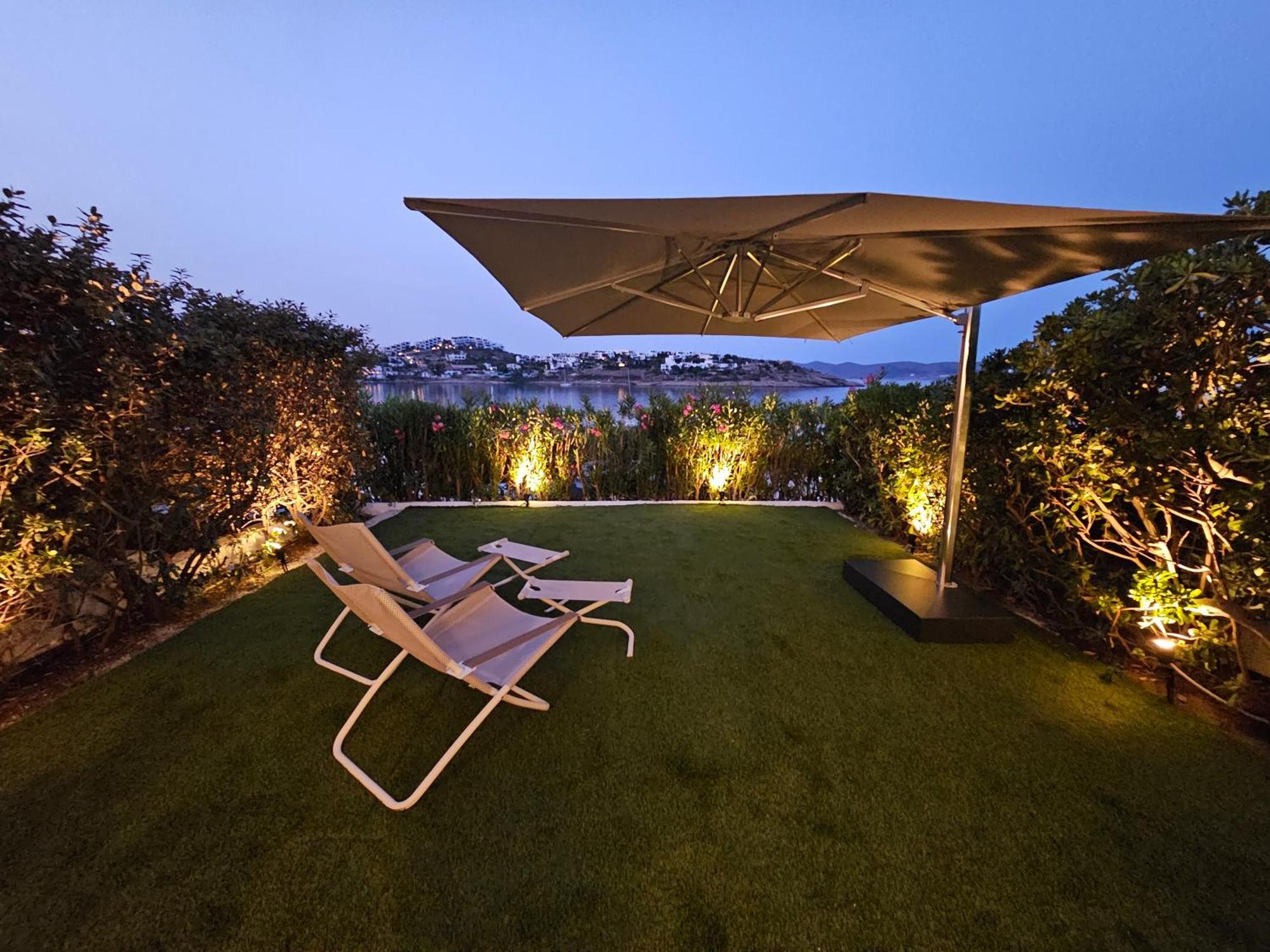 Sounio - Waterfront Luxury Spa Villa Pounta Zeza 170 Sqm On Private Beach スーニオ エクステリア 写真